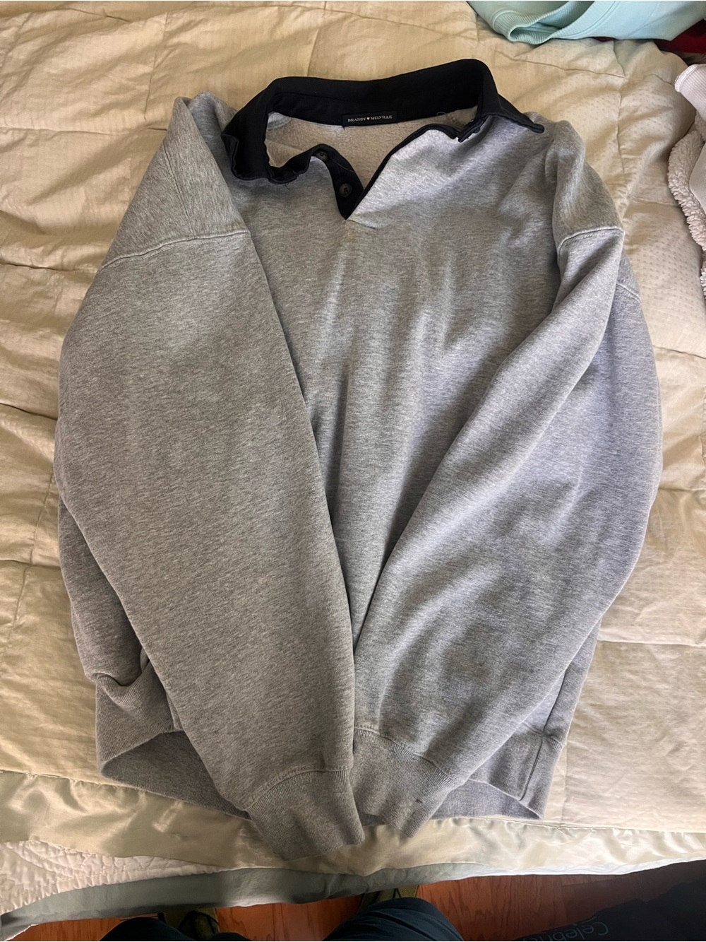 Brandy Melville Gray Pullover Sweatshirt with Black Collar